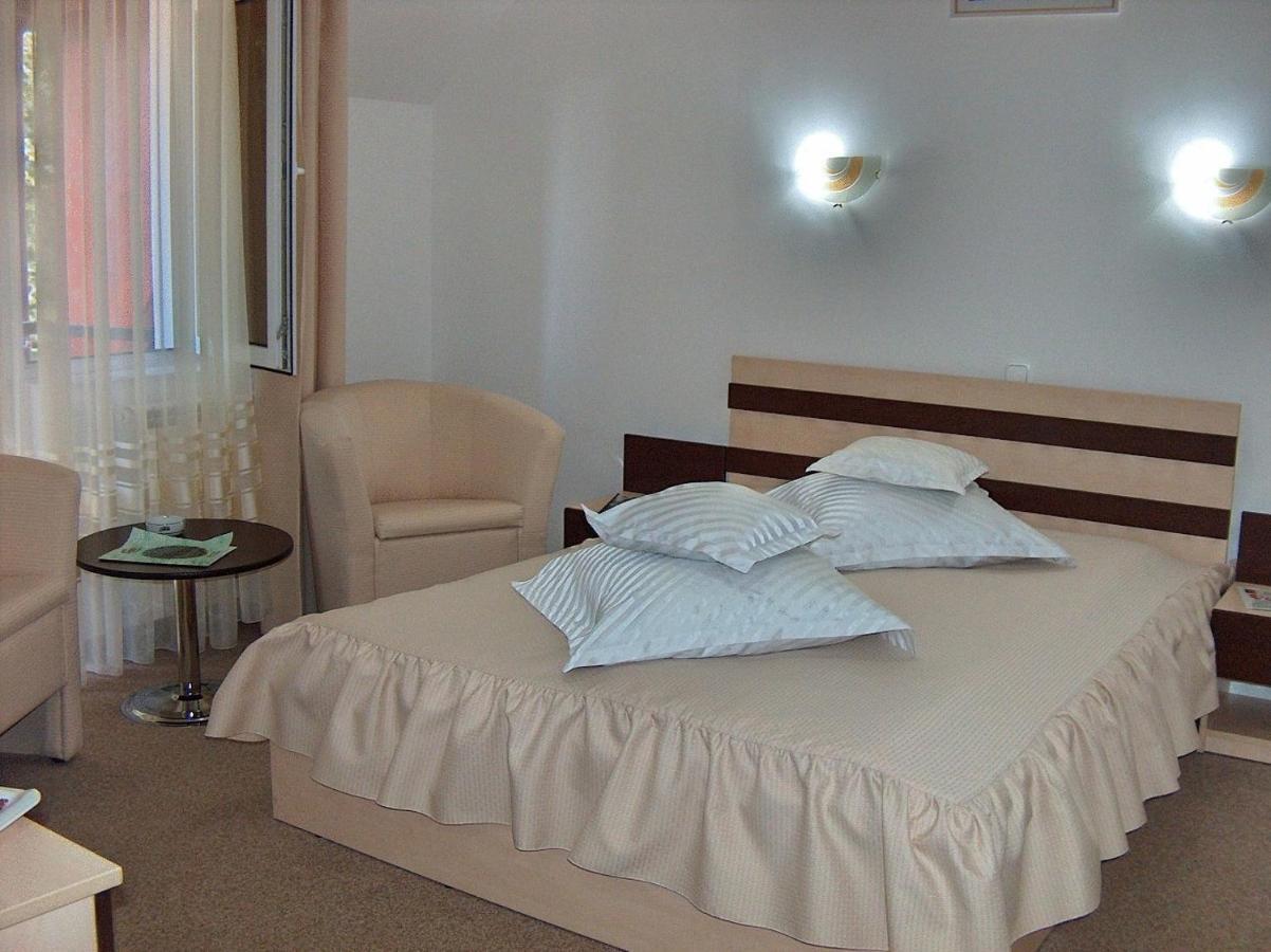 Turist Suior Baza Hotel Baia-Sprie Room photo